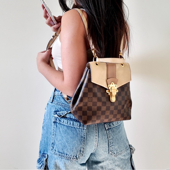 Louis Vuitton Clapton Backpack - Picture 4 of 17
